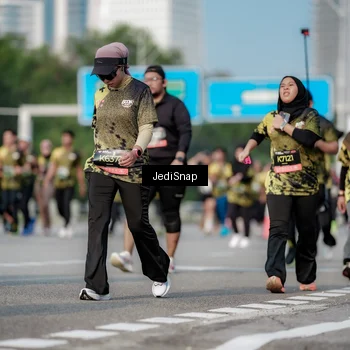 Runner Photo 6835589