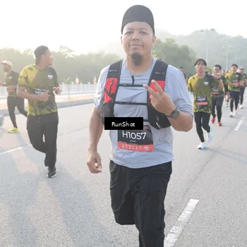 Runner Photo 6835590