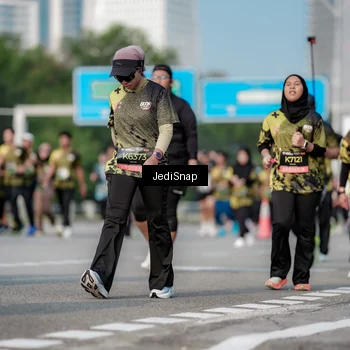 Runner Photo 6835592