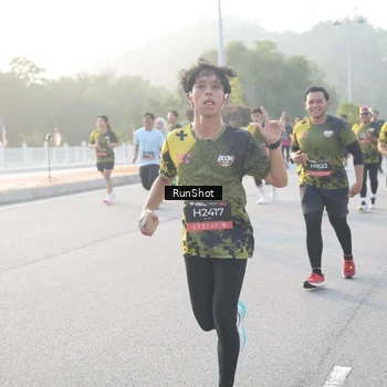 Runner Photo 6835619