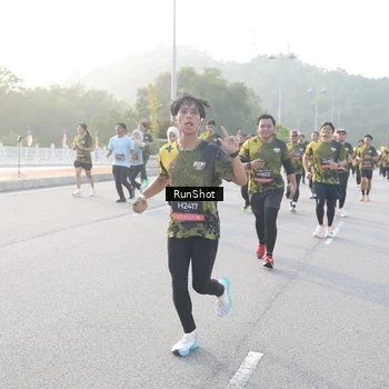 Runner Photo 6835625