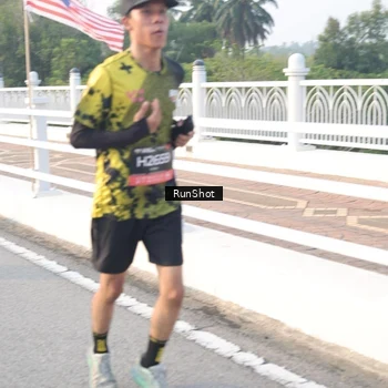 Runner Photo 6835626