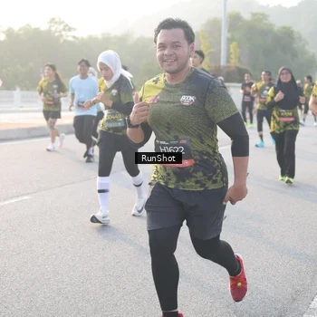 Runner Photo 6835634