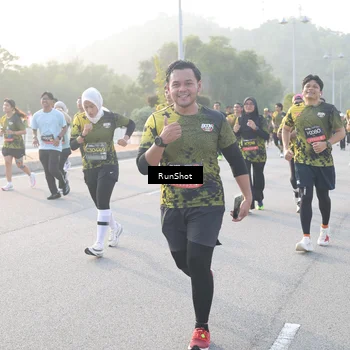 Runner Photo 6835639