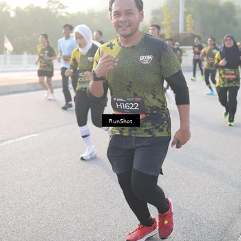 Runner Photo 6835646