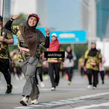 Runner Photo 6835648
