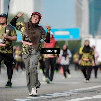 Runner Photo 6835651