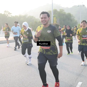 Runner Photo 6835652