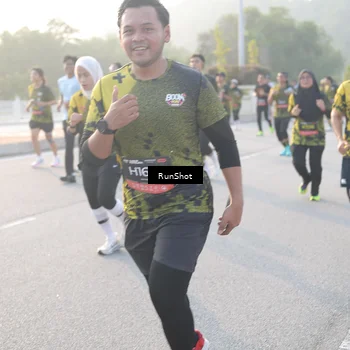 Runner Photo 6835653