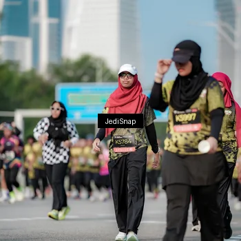 Runner Photo 6835657