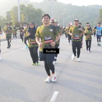 Runner Photo 6835659