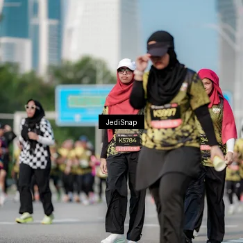 Runner Photo 6835668