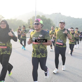 Runner Photo 6835680