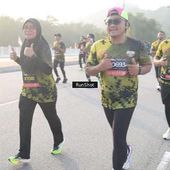 Runner Photo 6835681
