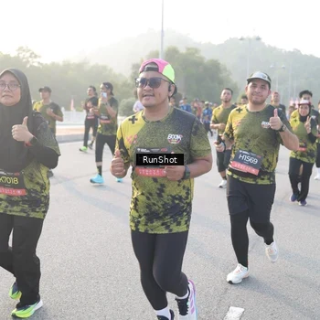 Runner Photo 6835683