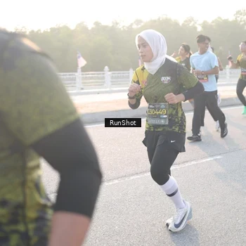 Runner Photo 6835686