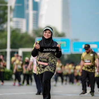 Runner Photo 6835691