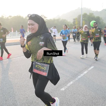 Runner Photo 6835696
