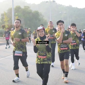 Runner Photo 6835697