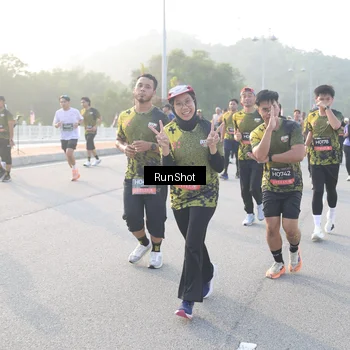 Runner Photo 6835707