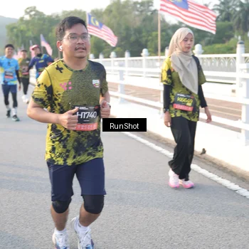 Runner Photo 6835716