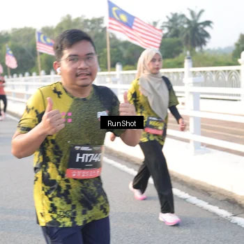 Runner Photo 6835721
