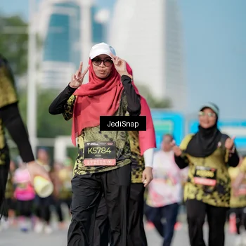 Runner Photo 6835722