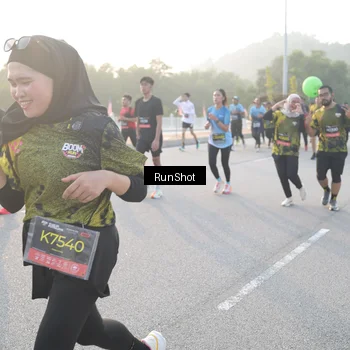 Runner Photo 6835727
