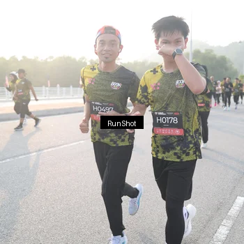 Runner Photo 6835747