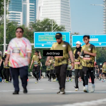 Runner Photo 6835752