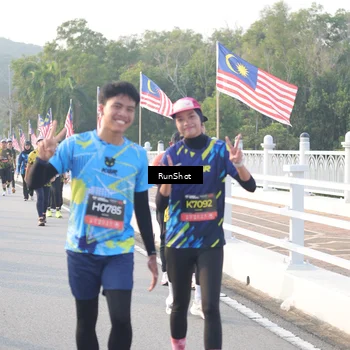 Runner Photo 6835759