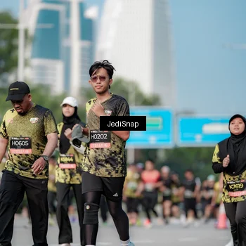 Runner Photo 6835761