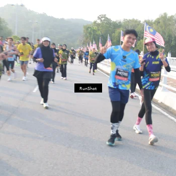 Runner Photo 6835766