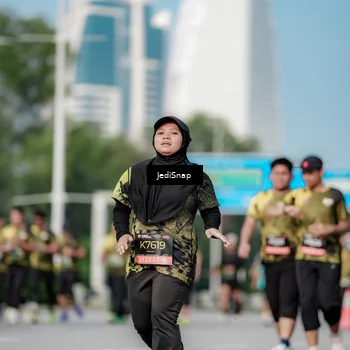 Runner Photo 6835769