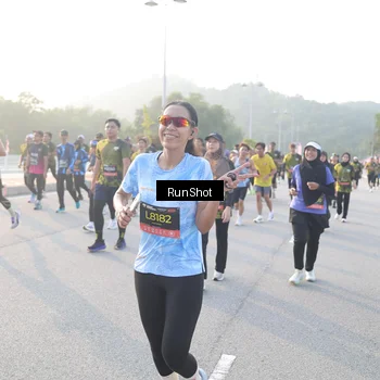 Runner Photo 6835771