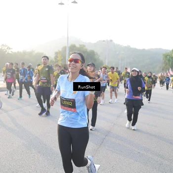 Runner Photo 6835773