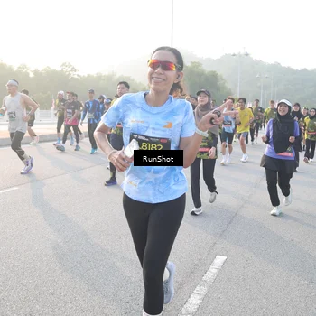 Runner Photo 6835774