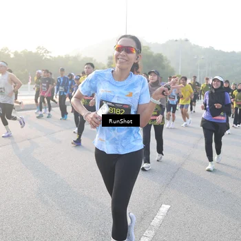 Runner Photo 6835775