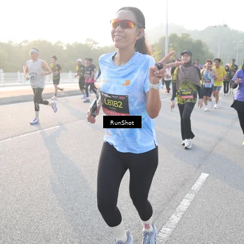 Runner Photo 6835779