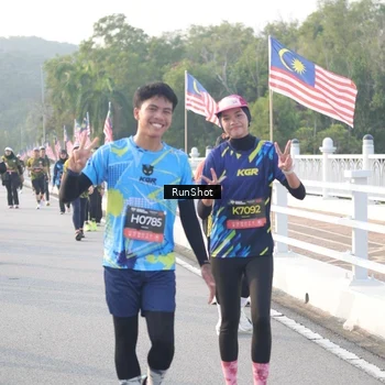 Runner Photo 6835784