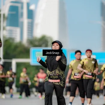 Runner Photo 6835785