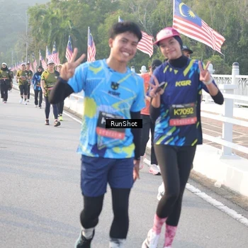Runner Photo 6835786