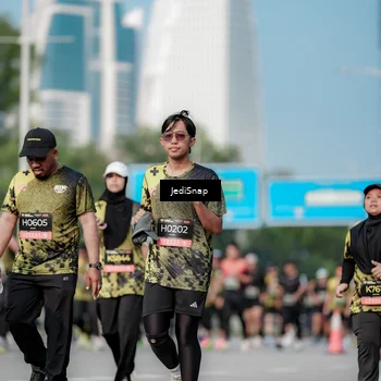 Runner Photo 6835797