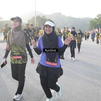 Runner Photo 6835798