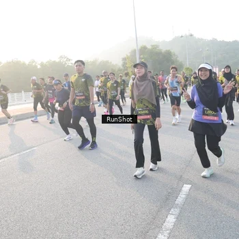 Runner Photo 6835806