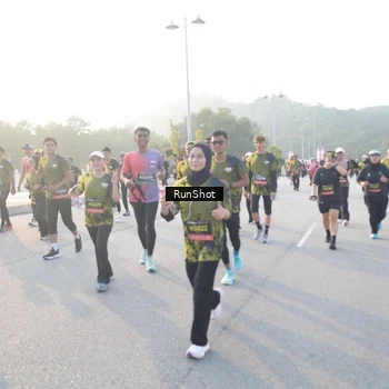 Runner Photo 6835837
