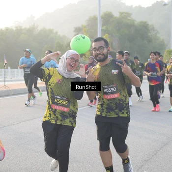 Runner Photo 6835843