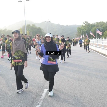 Runner Photo 6835845