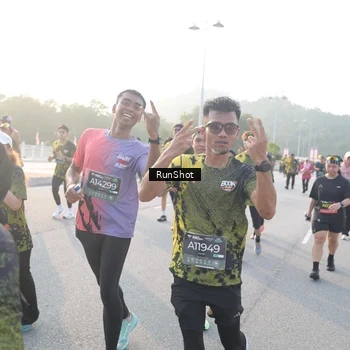 Runner Photo 6835850