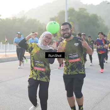 Runner Photo 6835851